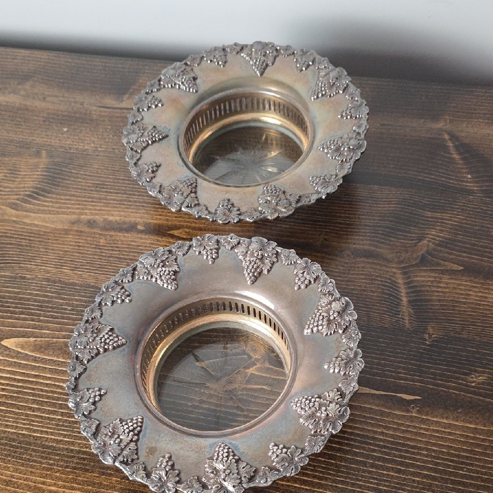 Elegant Silver Decorative Plate‎ - Picture 8 of 13
